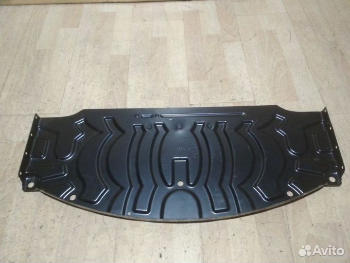 Панель днища Mercedes Benz W190