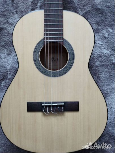 Классическая гитара 3 4
