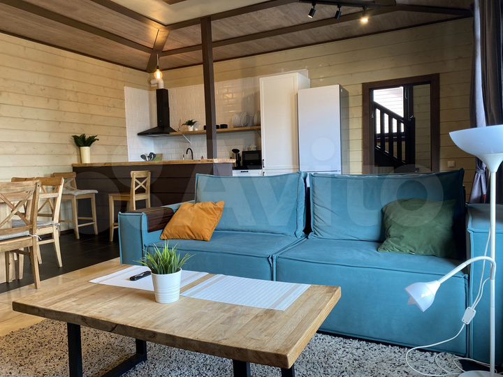 Коттедж 130 м² на участке 8 сот.