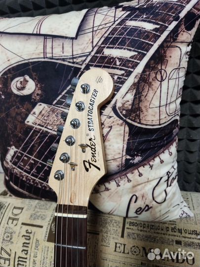 Электро гитара Fender Stratocaster