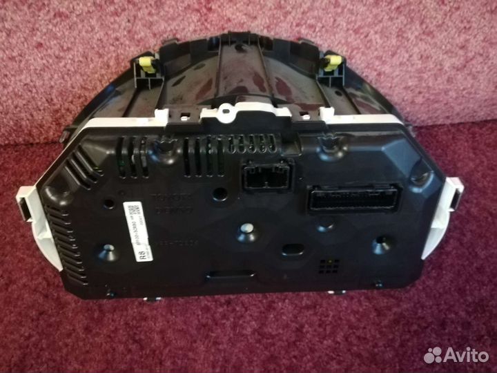 Приборная панель Toyota vitz