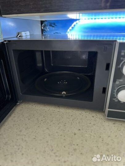 Микроволновая печь redmond