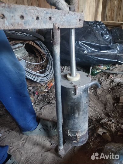 Насос из нержавейки ручной для скважин, колонка