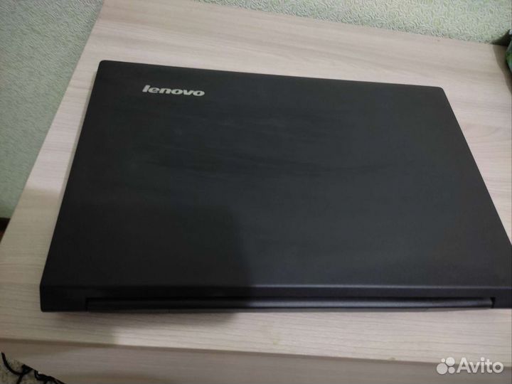 Ноутбук Lenovo