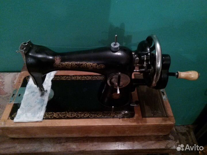 Швейную машинку