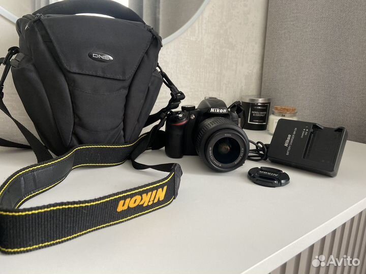 Зеркальный фотоаппарат Nikon D3200