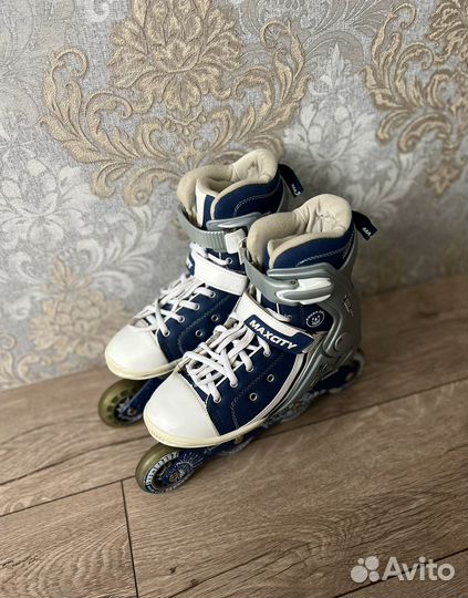 Роликовые коньки (38)