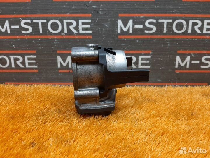 Дроссельная заслонка Audi A3 8P caxc 2009