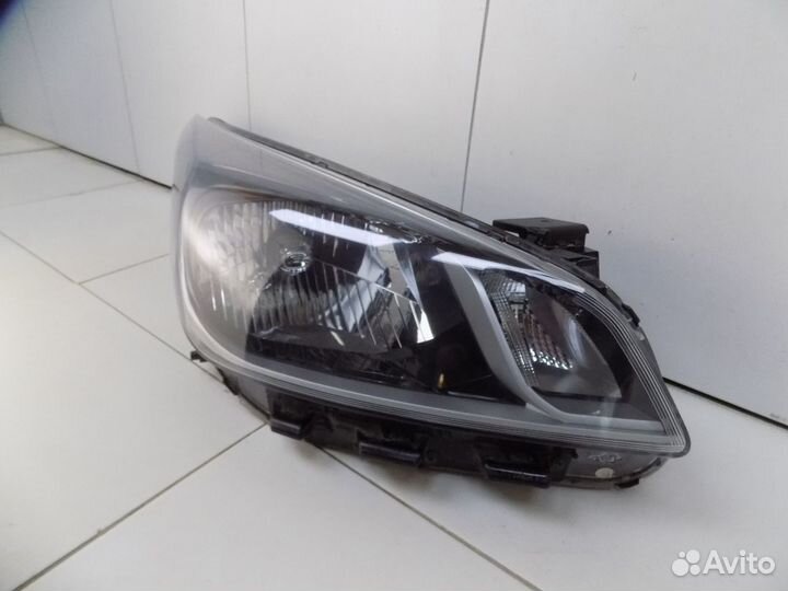 Фара правая Kia Rio