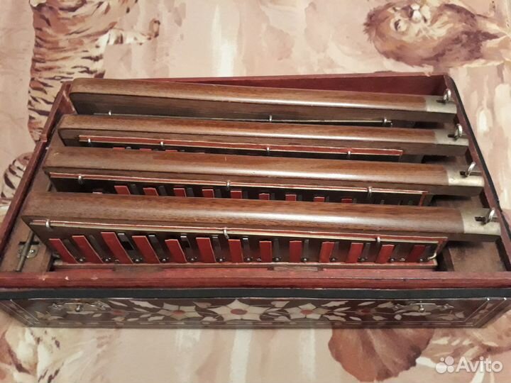 Гармонь любительская заказная 8 планочная