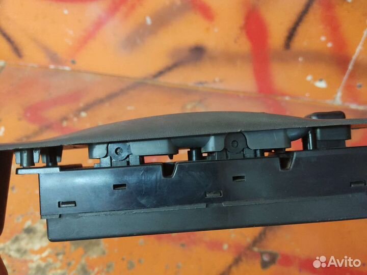 Блок стеклоподъемников mitsubishi galant 8 EA2A