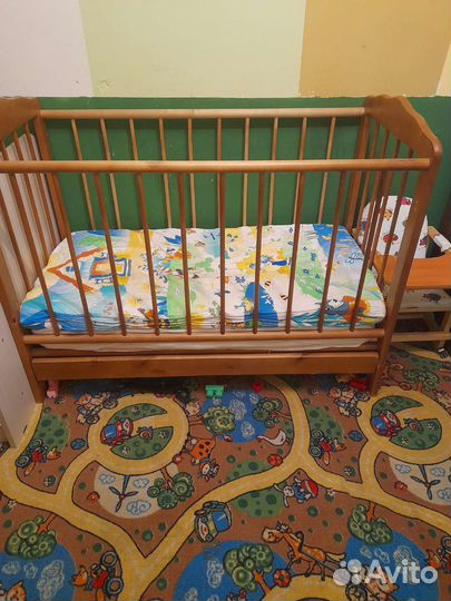Детская кровать от 3 лет с матрасом бу