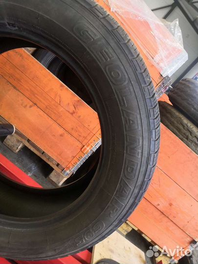 Yokohama Geolandar G95 225/60 R17 99V