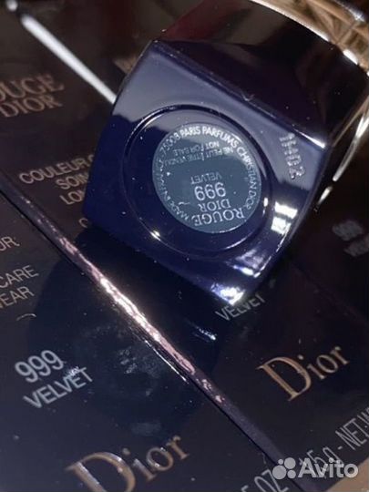 Помада dior 999