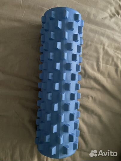 Массажный ролик для спины