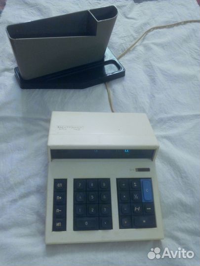 Канцелярия СССР Калькулятор Электроника 42 /Пенал