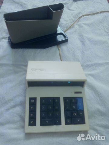Канцелярия СССР Калькулятор Электроника 42 /Пенал