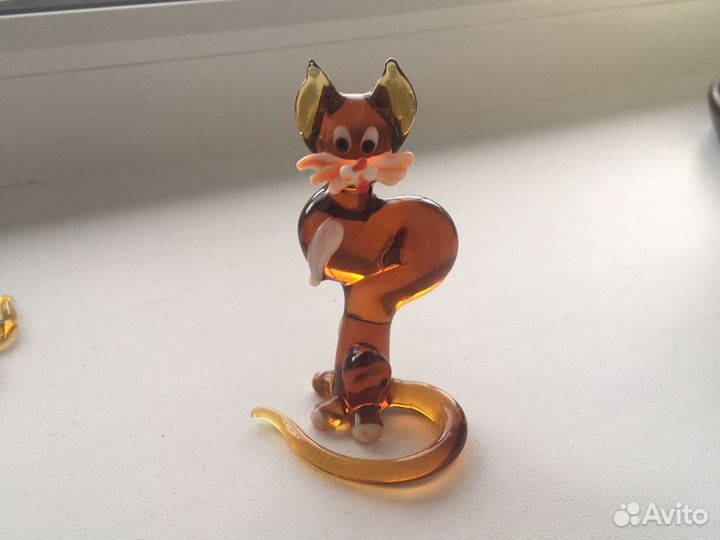 Стеклянные фигурки кошка собака морской котик