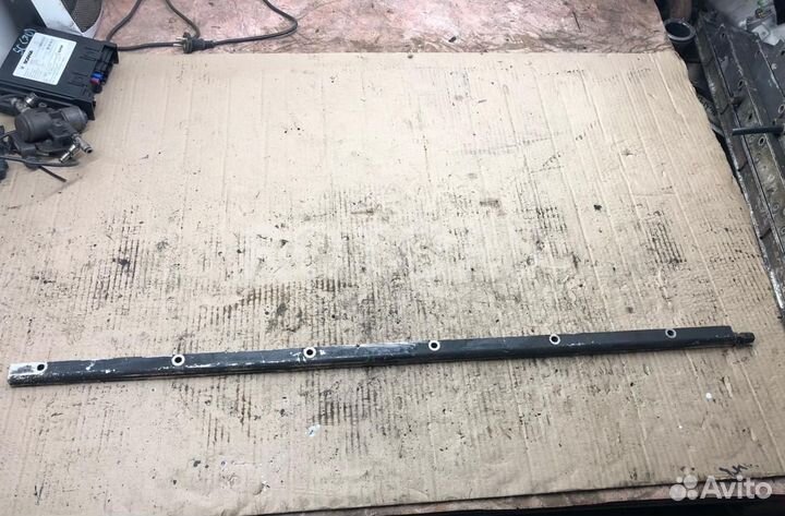 Топливная рампа Scania 144 4 2003 1409648