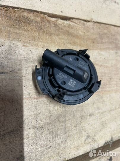 Датчик удара двери Bmw 530D G30 LCI B57D30A 2020