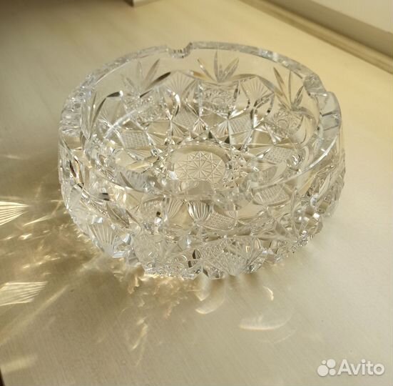 Хрустальная пепельница