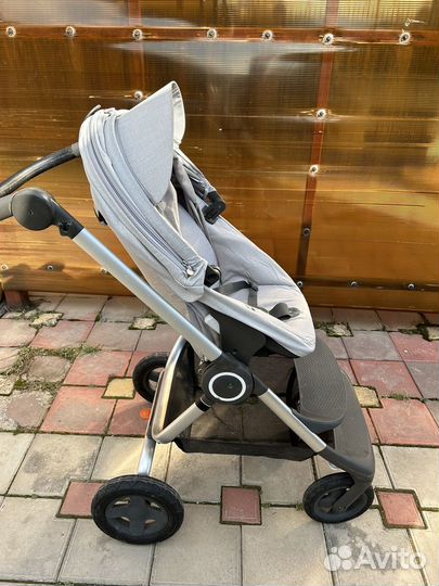 Коляска Stokke Skoot V2