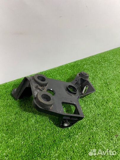 Кронштейн блока ABS Mercedes-Benz E-Class W213