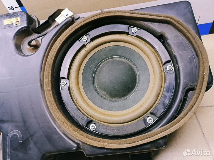 Сабвуфер Land Cruiser (150) -Prado 2009