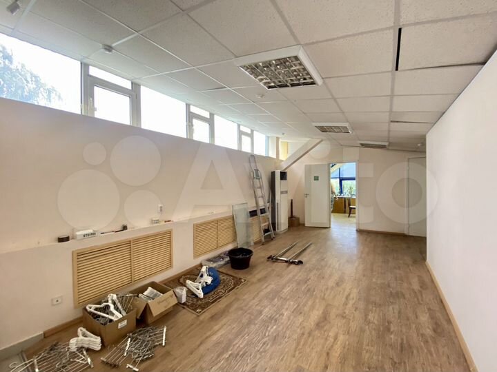 Торговая площадь, 552 м²