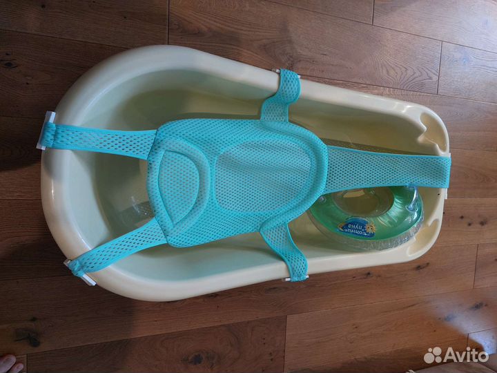 Детская ванночка и набор для купания