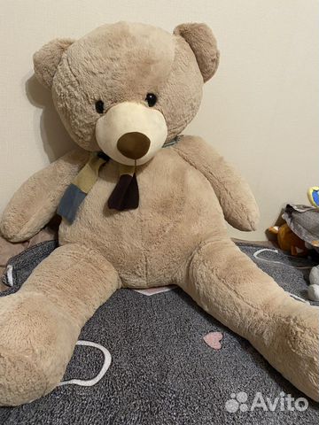 Плюшевый медведь
