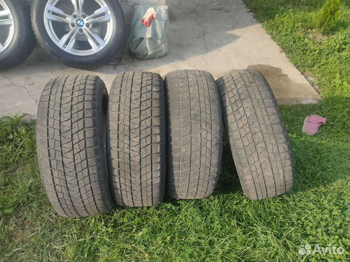 Bridgestone Blizzak DM-V1 255/55 R18