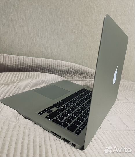 Apple MacBook Air 13 А1466 8/256