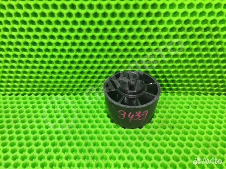 Упор домкрата Mercedes-Benz E W210