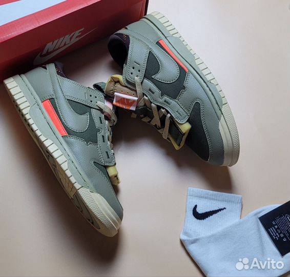 Nike SB dunk low remastered