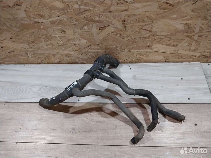 Патрубок охлаждения Renault Symbol 2 АКПП