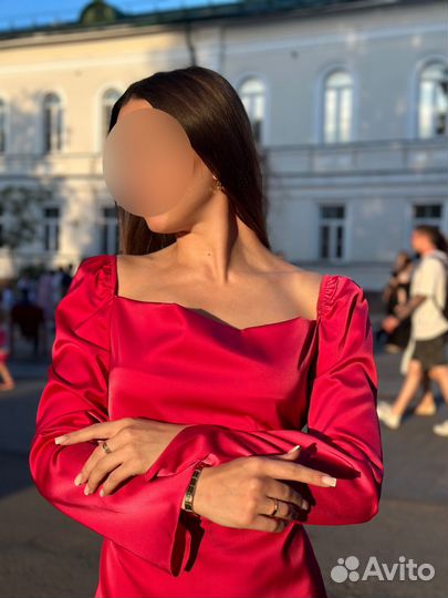 Платье женское