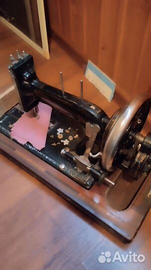 Швейная немецкая машинка