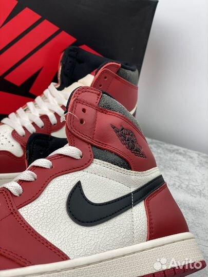 Air Jordan 1 Retro High OG Chicago Lost & Found