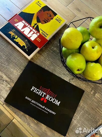 Абонемент в фитнес клуб, школа бокса