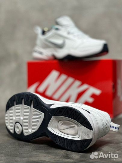 Кроссовки Nike Air Monarch