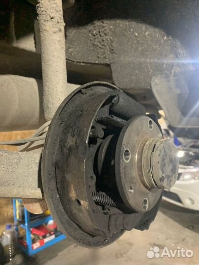 Замена тормозных колодок, дисков