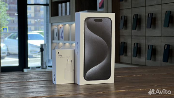 iPhone 15 Pro, 256 ГБ