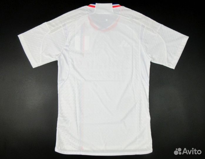 Форма Олимпик Лион