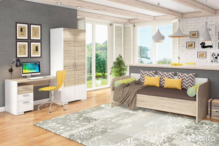 Стол письменный новый