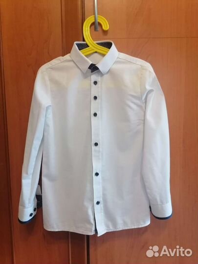 Рубашка белая