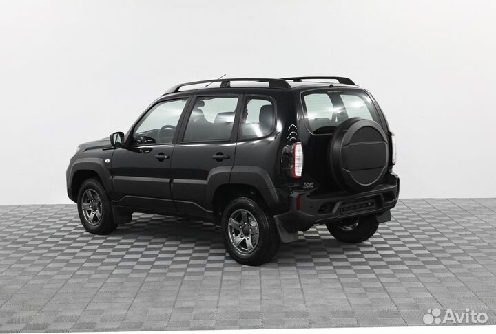 ВАЗ Niva 1.7 МТ, 2023, 259 км