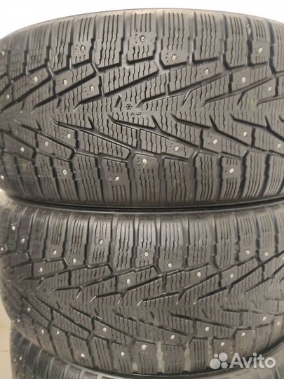 Nokian Tyres Hakkapeliitta 7 SUV 255/55 R18