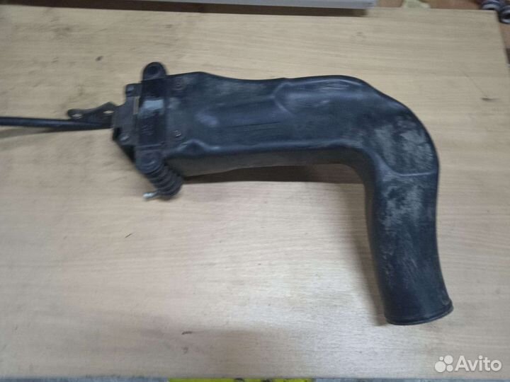 Воздуховод охладителя топлива BMW 5 E39 m47 бмв 5