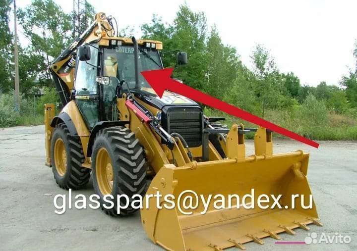 Caterpillar 428e/432e/434e/444e стекло лобовое